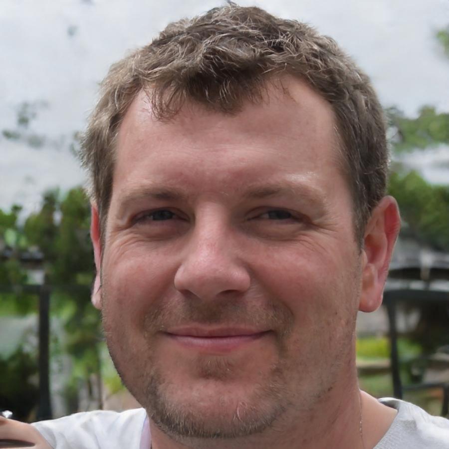 Hendrik Völler, Gründer von kravexara